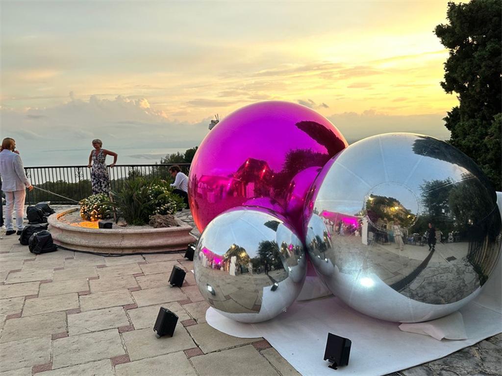 Mirror Balloon
