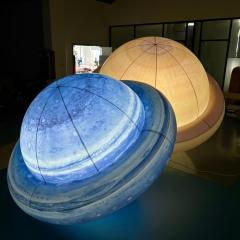 Inflatable Planet Balloon
