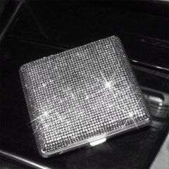 Wholesale Cigarette Case Decorated with Rhinestones