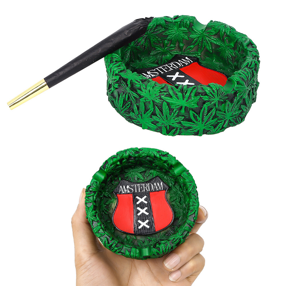 New creative resin ashtray with a fashionable and unique grassland design