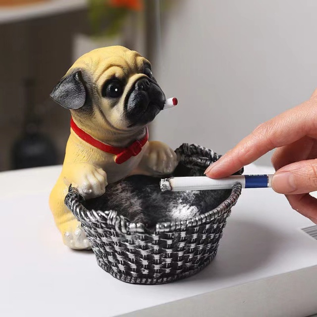 Creative and trendy ashtray with anti-flying ash design suitable for home living room Adorable dog-shaped animal ashtray home decoration 2025 new style