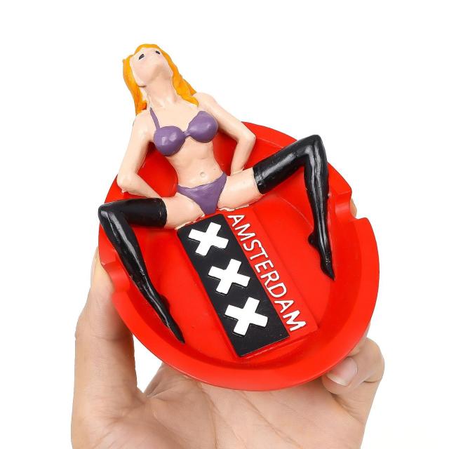 New creative resin ashtray - fashionable and individual woman-shaped ashtray