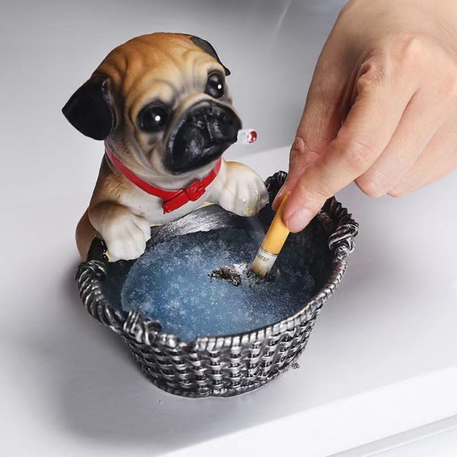 Creative and trendy ashtray with anti-flying ash design suitable for home living room Adorable dog-shaped animal ashtray home decoration 2025 new style