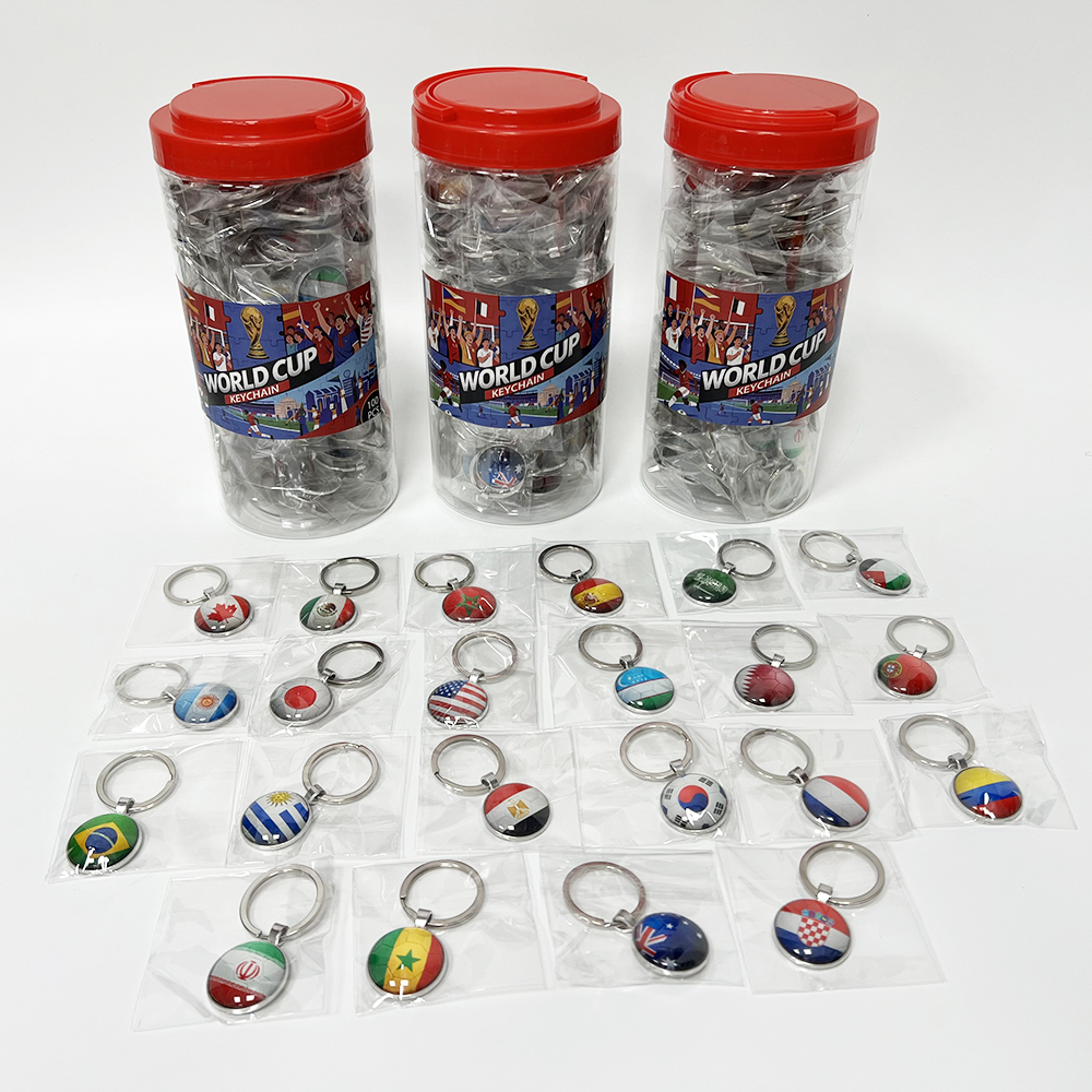 Wholesale Popular World Cup Cheap Price Colorful Football Team Flag Keychain in Jar