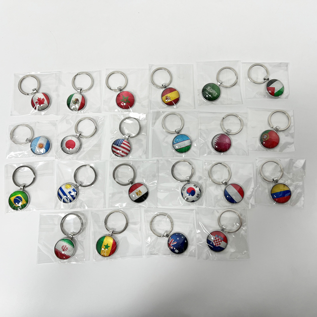 Wholesale Popular World Cup Cheap Price Colorful Football Team Flag Keychain in Jar