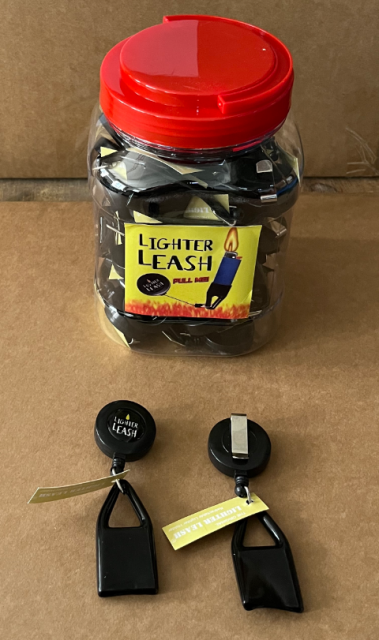Wholesale Custom LOGO Black Color Lighter Leash with Label
