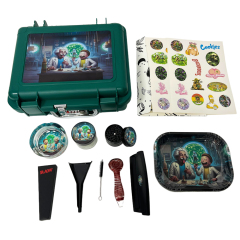Wholesale Popular Rick&Morty Design Rolling Machine Rolling Tray Smoke Set with Lock Box