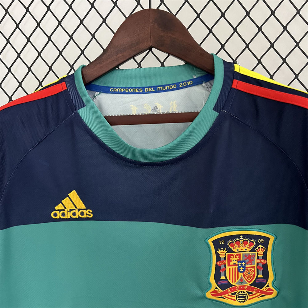 Retro Spain 2010 Goalkeeper jersey Fan Version