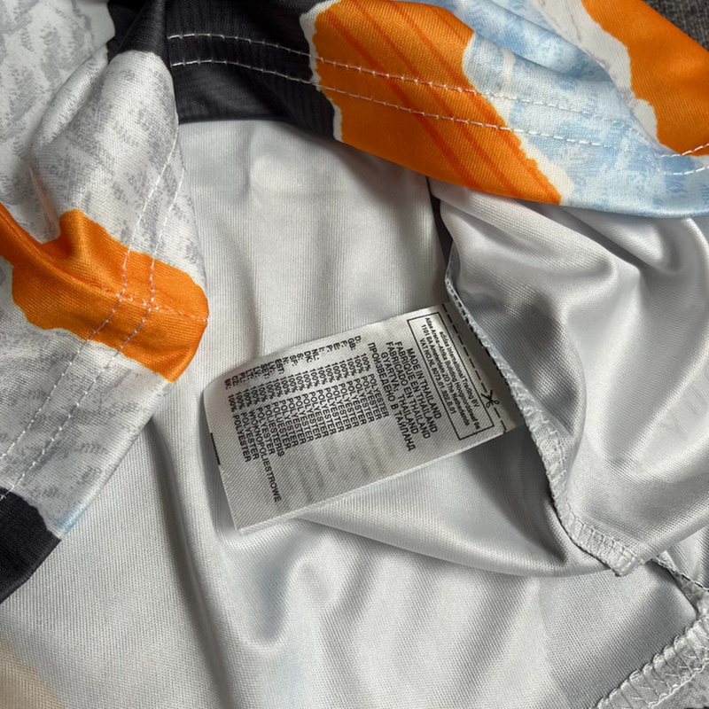 2025/26 Real Madrid training jersey kids Kits size: 16-28