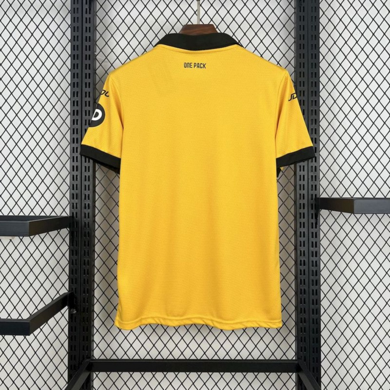 2025/26 Wolves Home Jersey Fan Version