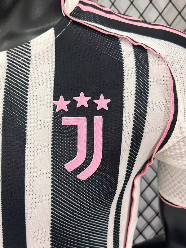 25/26 Juventus home jersey Player Version