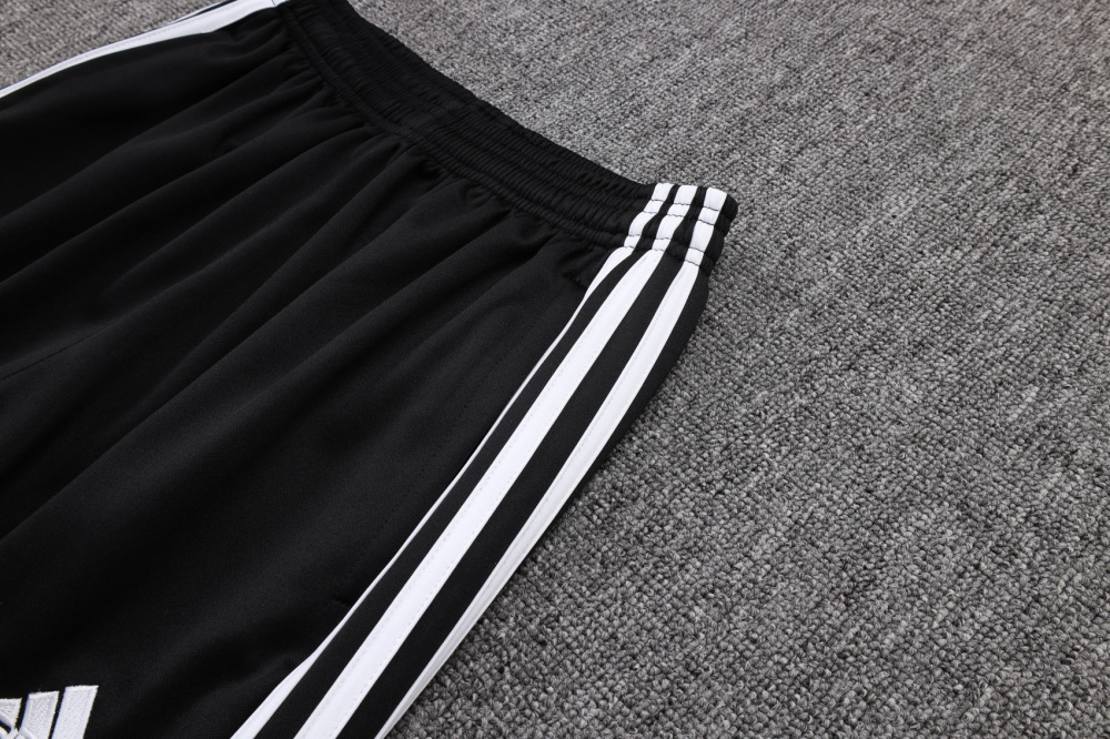 Juventus Training Kit (Jacket+Pants) White 2025/26
