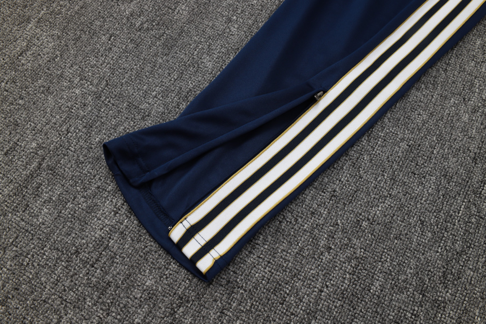 Juventus Training Kit (Sweatshirt+Pants) Cyan 2025/26