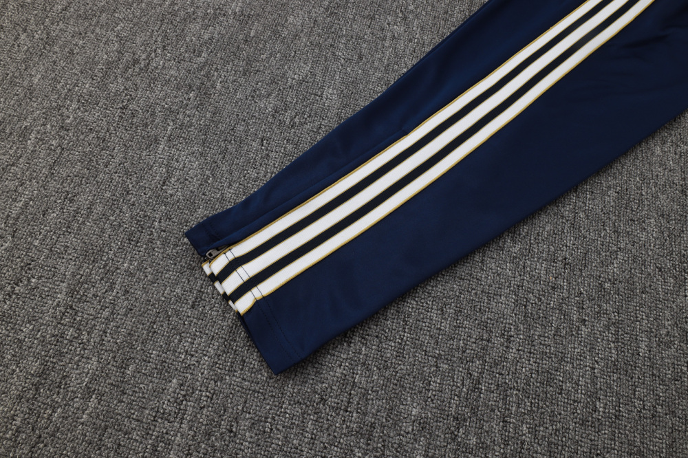 Juventus Training Kit (Sweatshirt+Pants) Cyan 2025/26