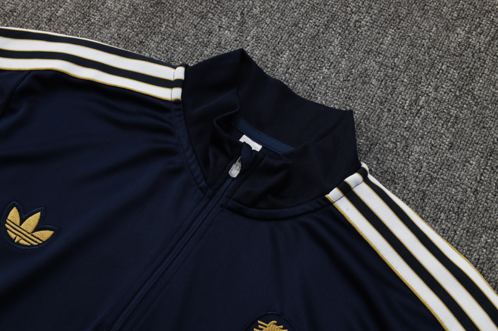 Juventus Training Kit (Sweatshirt+Pants) Cyan 2025/26
