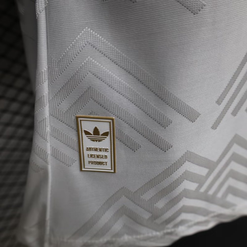 Juventus Authentic Football Jersey Special Edition Shirt 2025/26