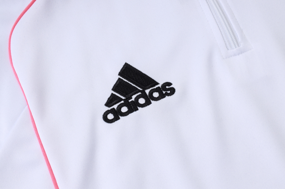 Juventus Training Kit (Sweatshirt+Pants) White 2025/26