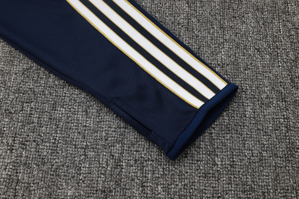 Juventus Training Kit (Sweatshirt+Pants) Cyan 2025/26