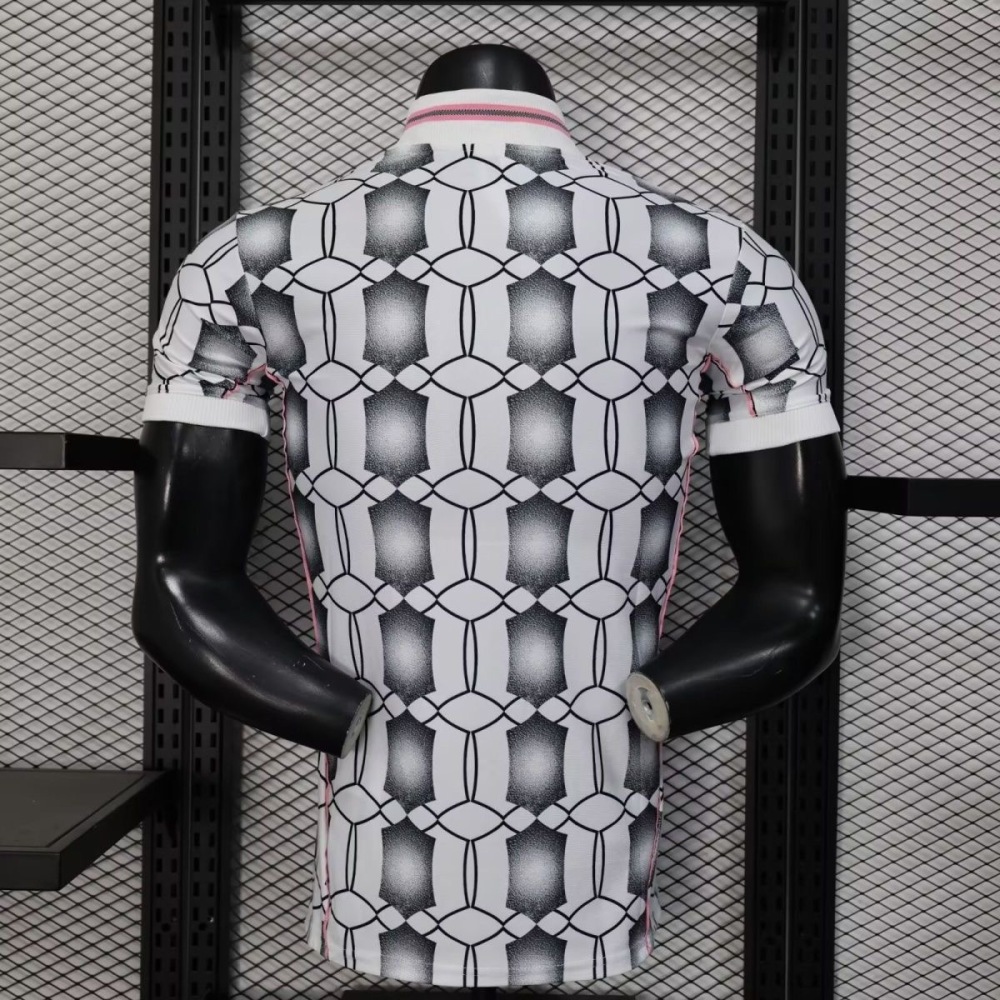 Juventus Authentic Soccer Jersey Travel Shirt 2025/26