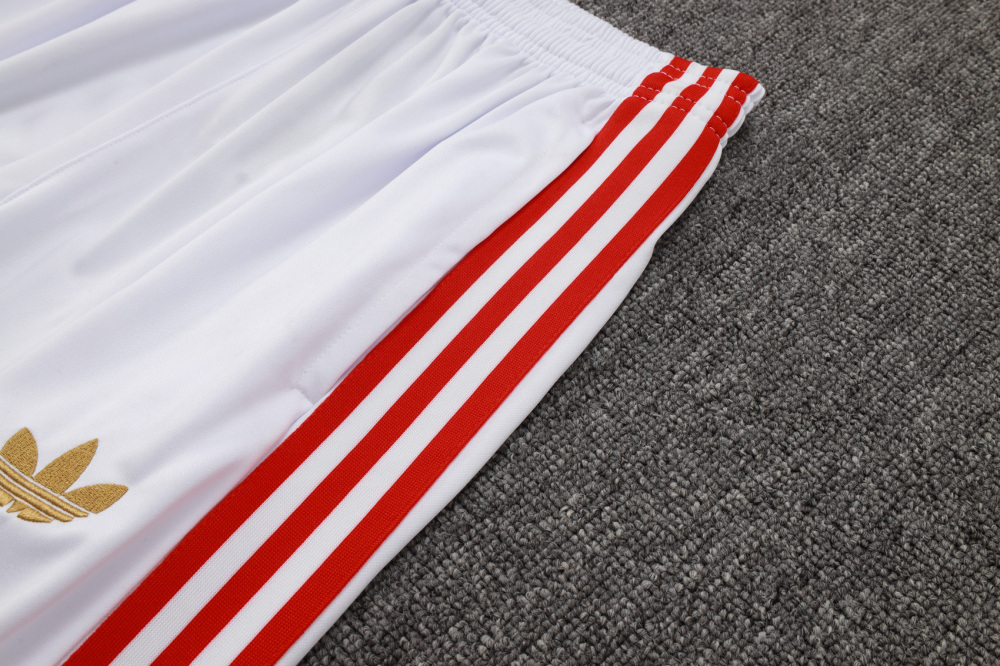 Bayern Munich Training Kit (Sweatshirt+Pants) White 2025/26 - 125th Anniversary