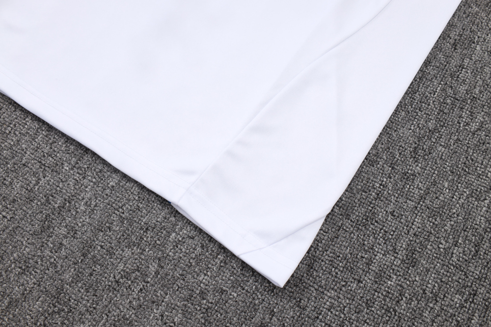 Bayern Munich Sleeveless Training Kit White 2025/26