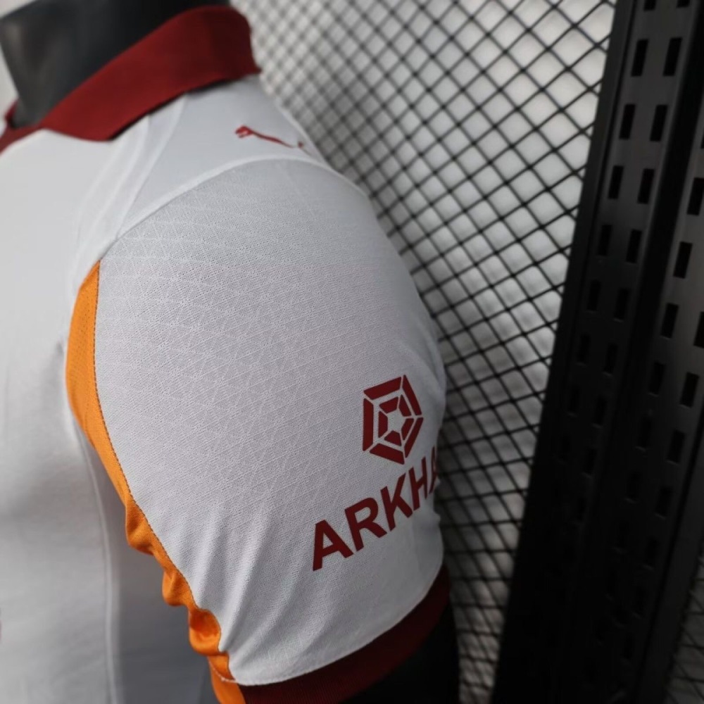 Galatasaray Authentic Away Football Jersey 2025/26