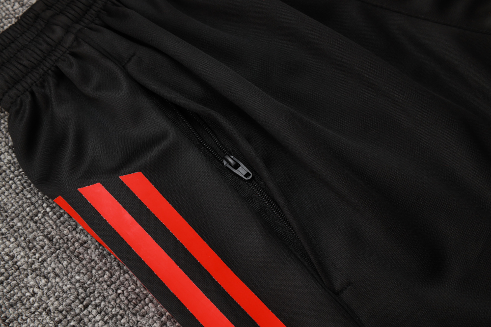 Liverpool Sleeveless Training Kit Black 2025/26