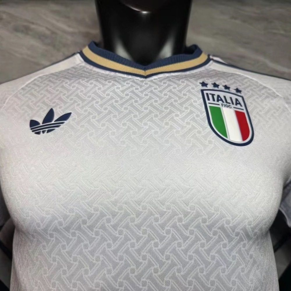 Italy Authentic Away Football Shirt World Cup 2026