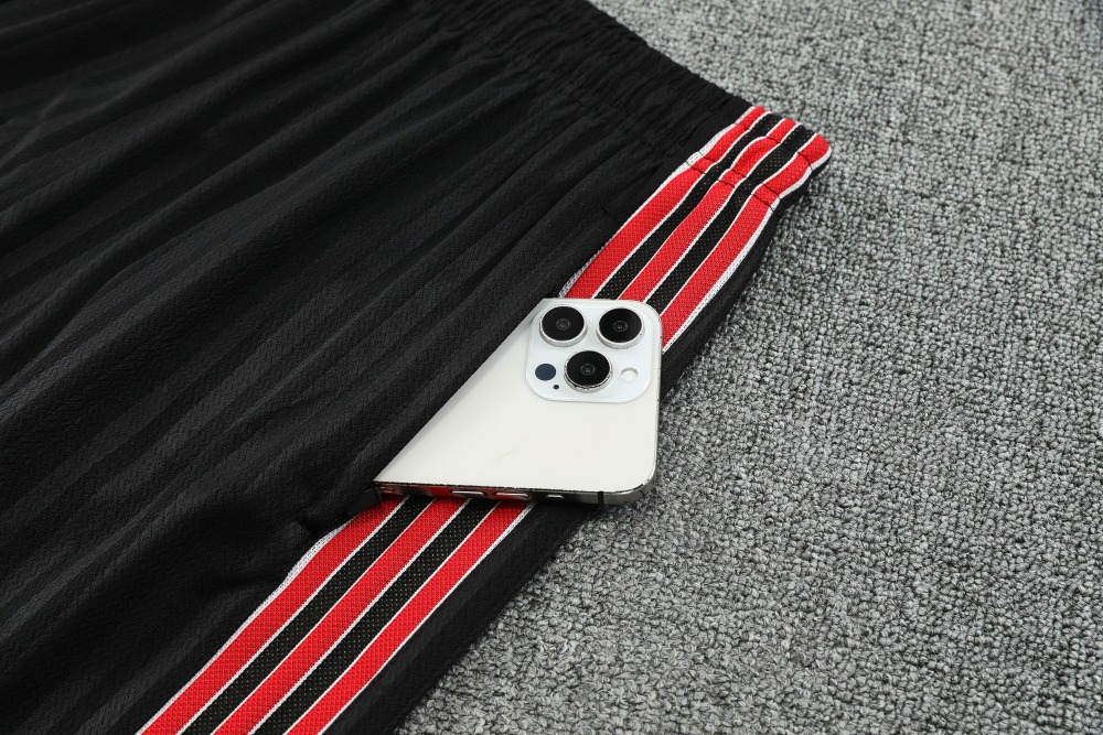 Manchester United OG Training Jersey Kit Red 2025/26