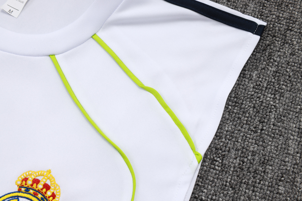 Real Madrid Sleeveless Training Kit White 2025/26