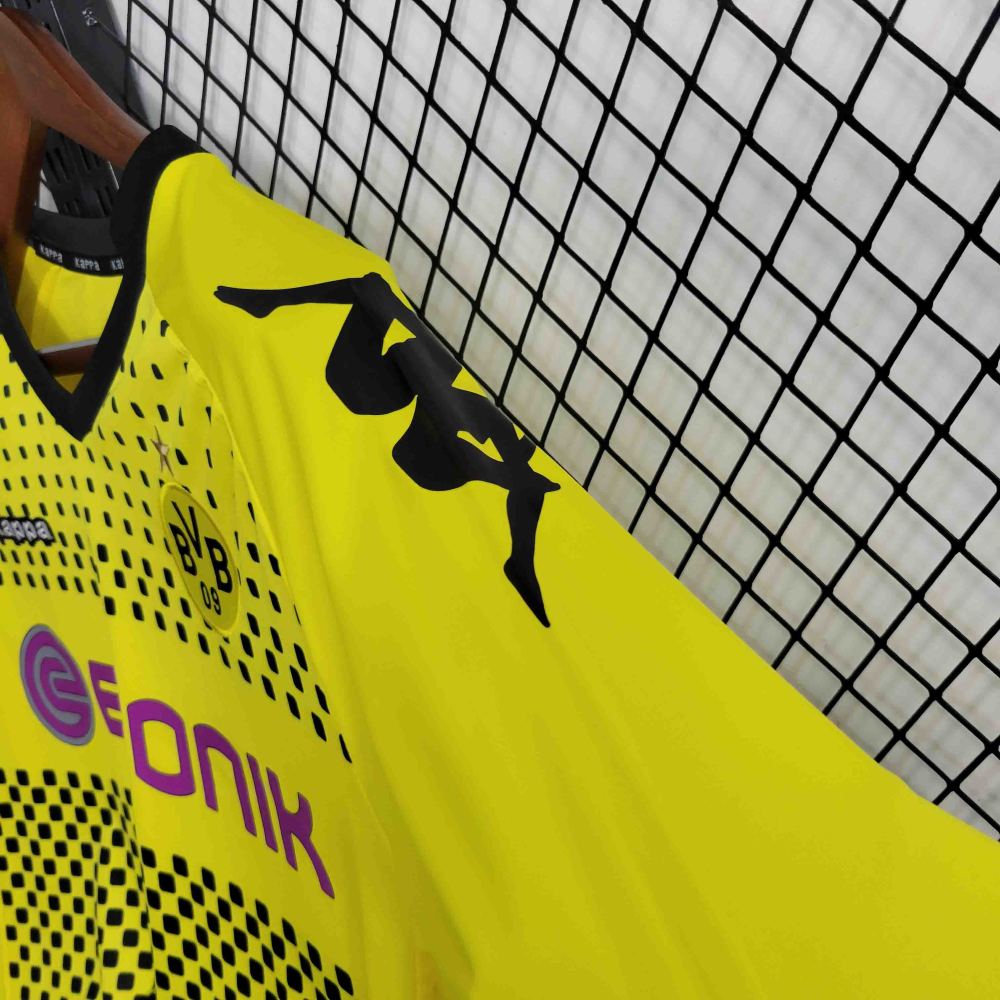 Borussia Dortmund Retro Jersey Home Soccer Shirt 2011/12