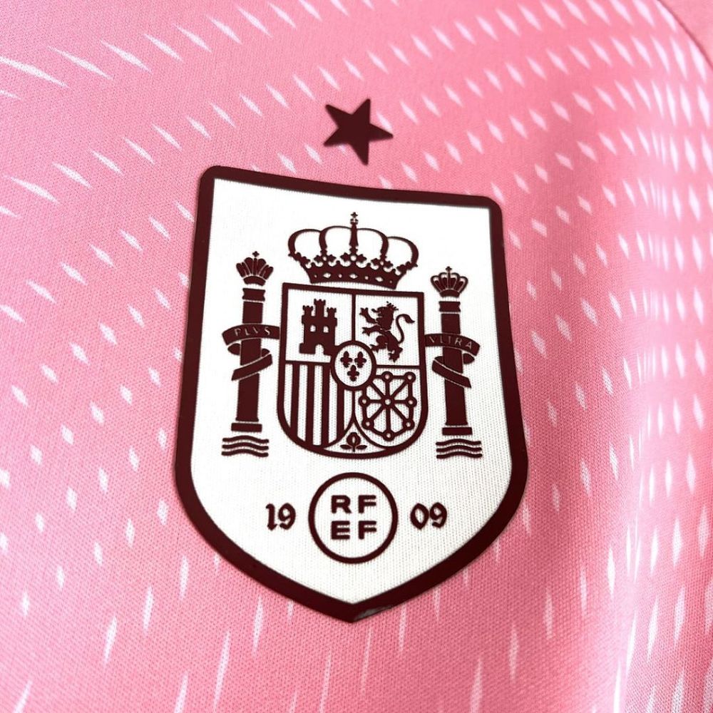 Spain Soccer Jersey Goalkeeper Custom Shirt World Cup 2026