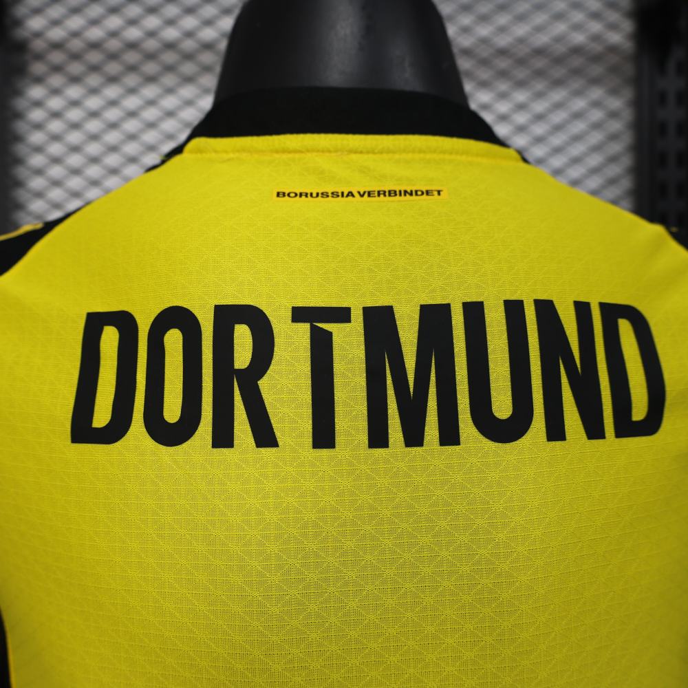 Borussia Dortmund Authentic Home Football Shirt 2025/26