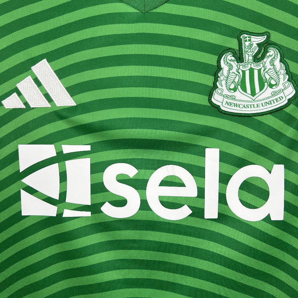 Newcastle United Football Jersey Away Custom Shirt 2025/26