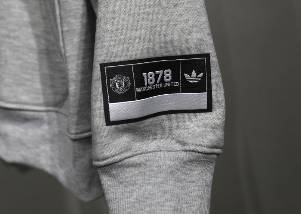 Manchester United Hoodie Training Kit (Sweatshirt+Pants) Grey 2025/26