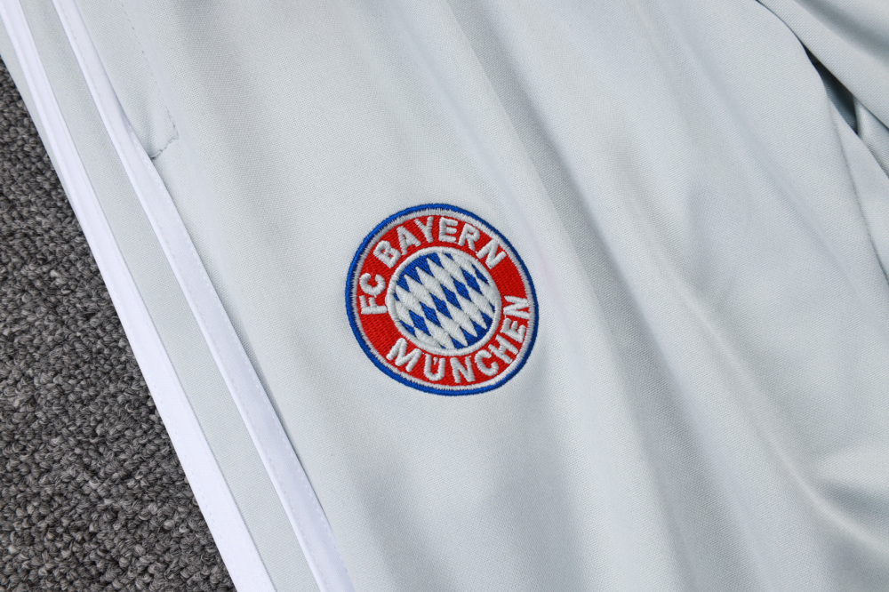Bayern Munich Training Kit (Sweatshirt+Pants) Light Grey 2025/26