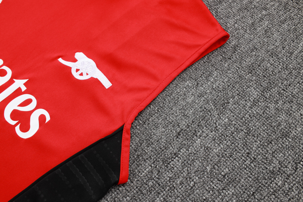 Arsenal Sleeveless Training Kit Red 2025/26