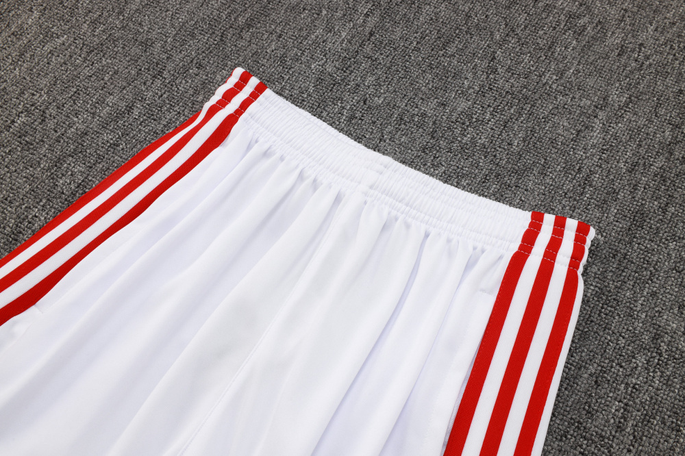Bayern Munich Sleeveless Training Kit White 2025/26 - 125th Anniversary