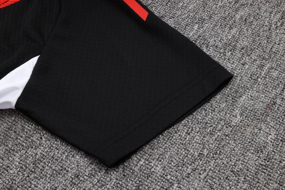 Liverpool Training Kit (Polo+Pants) Black 2025/26