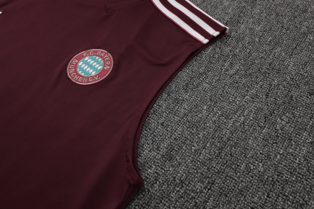 Bayern Munich Sleeveless Training Kit Red 2025/26
