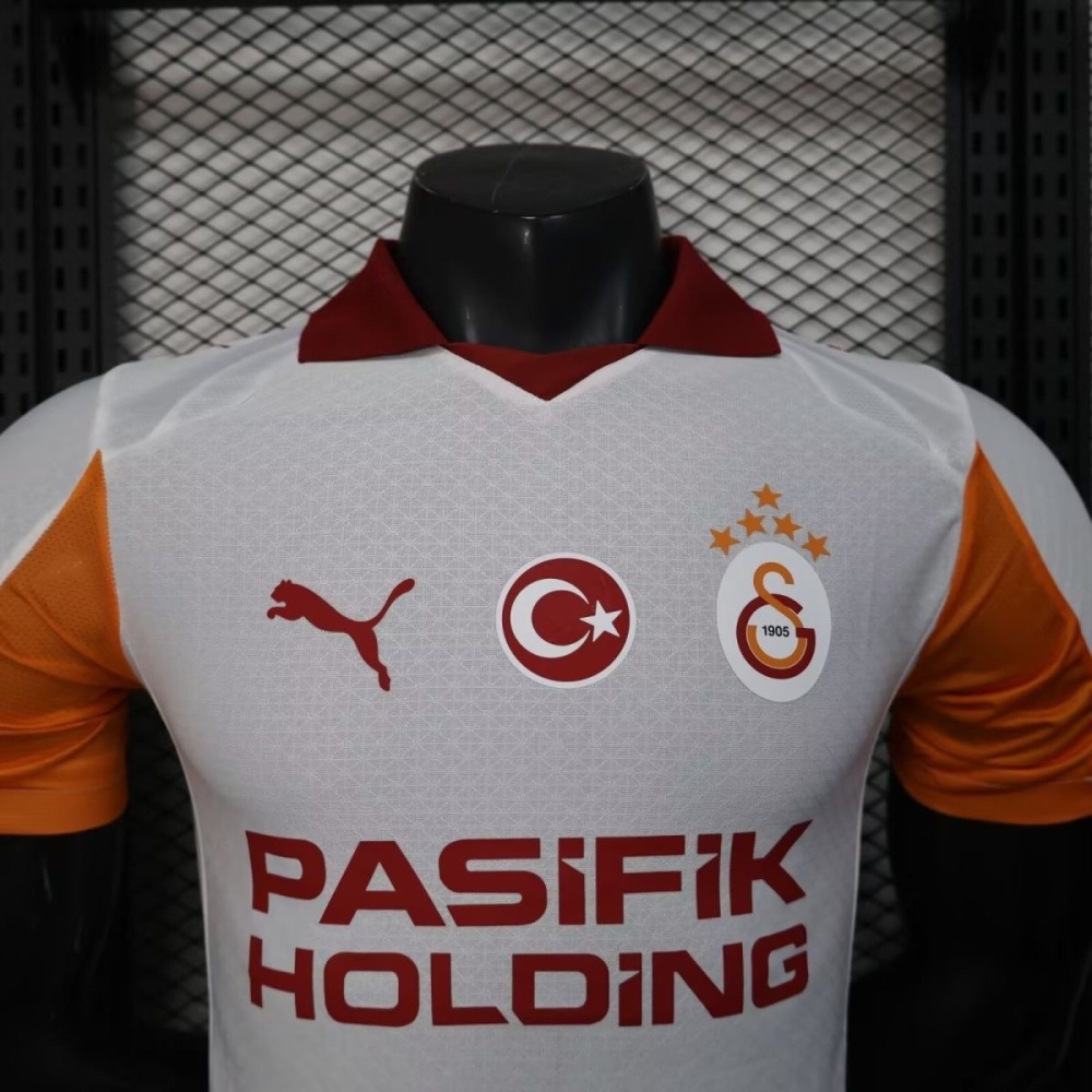 Galatasaray Authentic Away Football Jersey 2025/26