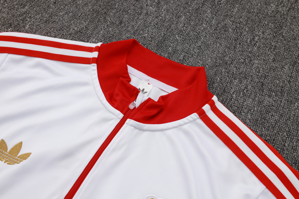 Bayern Munich Training Kit (Sweatshirt+Pants) White 2025/26 - 125th Anniversary