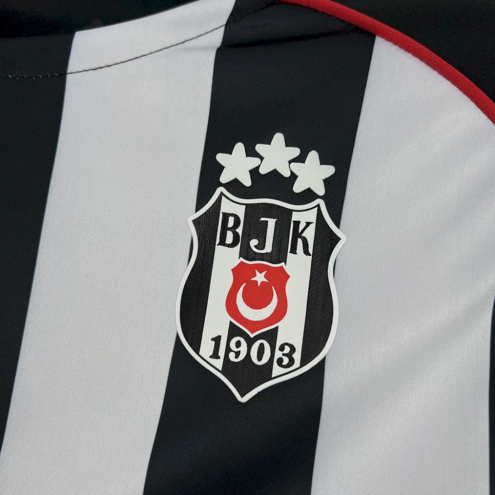 Beşiktaş Away Football Jersey Custom Shirt 2025/26