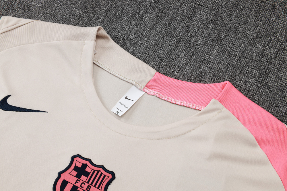 Barcelona Sleeveless Training Kit Beige 2025/26