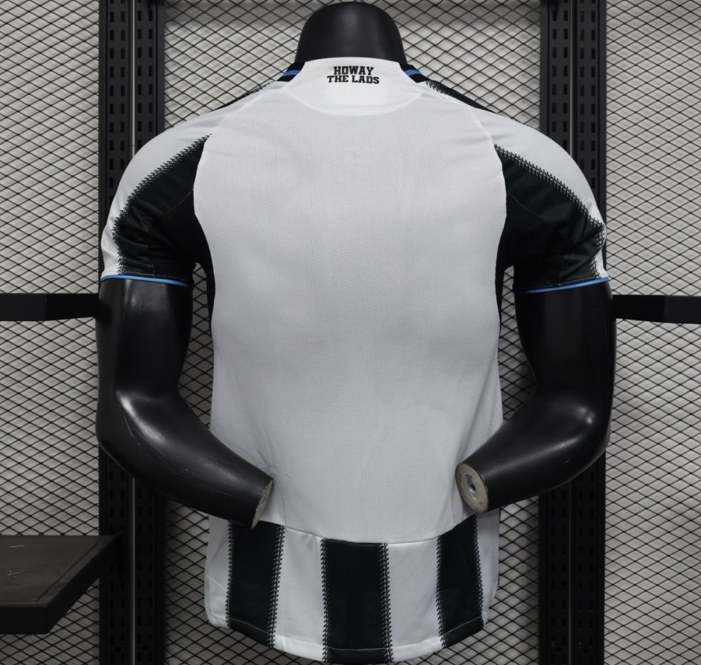 Newcastle United Authentic Football Jersey Home Shirt 2025/26