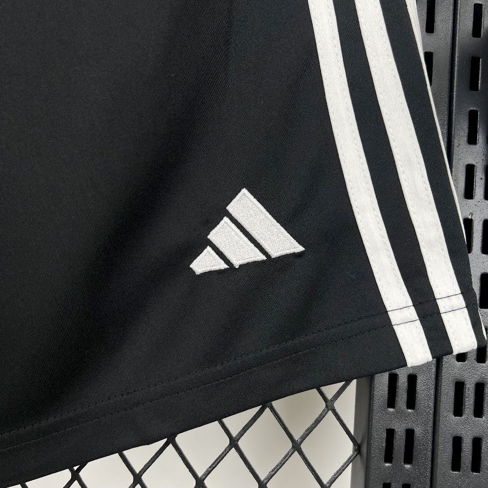 Newcastle United Football Jersey Home Custom Shorts 2025/26