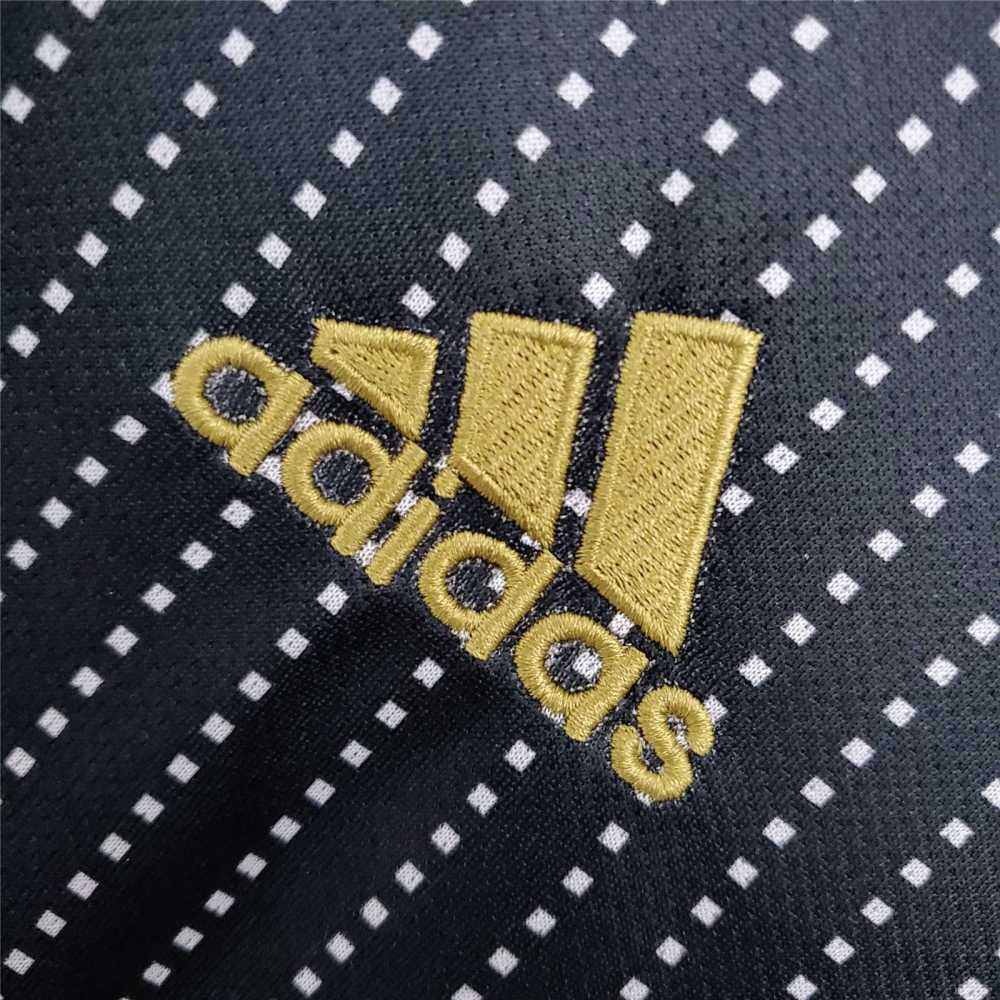 Bayern Munich Retro Jersey Away Soccer Shirt 2021/22