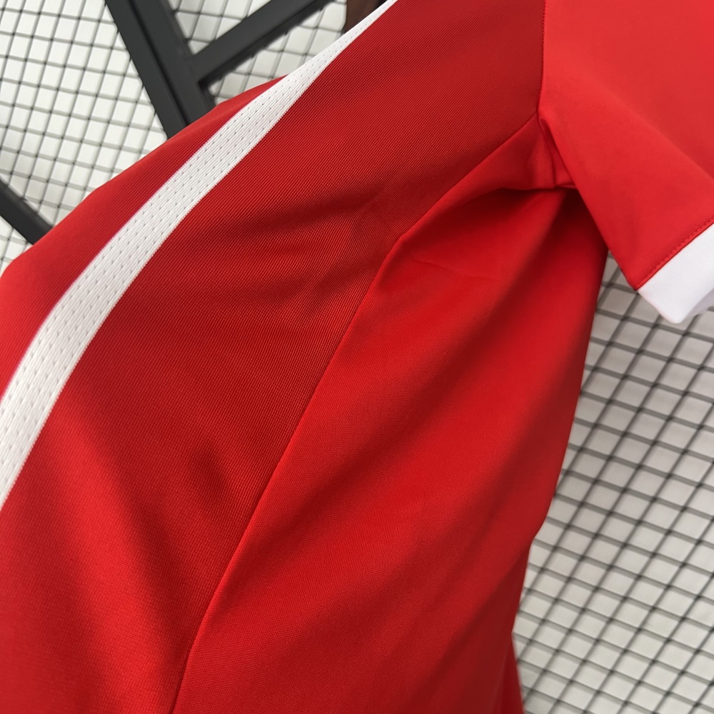 Bayern Munich Retro Jersey Home Soccer Shirt 2017-2018
