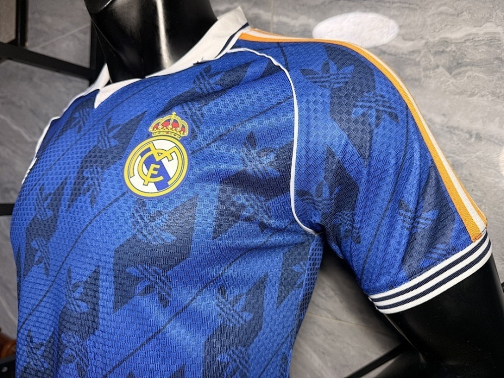 Real Madrid Authentic Soccer Jersey Away Shirt 2026/27
