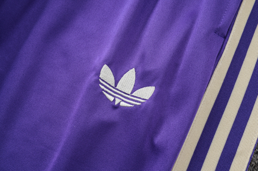 Real Madrid Training Kit (Polo+Pants) Apricot 2025/26